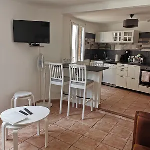 La Du Beffroi Appartement Malaucène